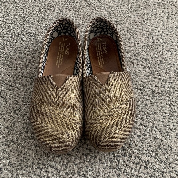 Gold Herringbone Tom’s - Picture 2 of 6